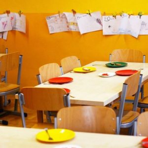Във Варна: Дават повече средства за хранене в детските градини