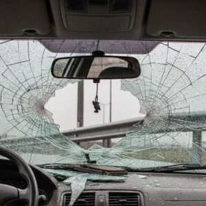 Зверска катастрофа на пътя между Варна и Албена. Шофьорът е загинал на място