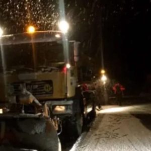 Стотици снегорини са на терен. Има ли затворени пътища